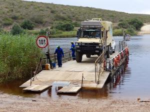 Ferry near Malgas